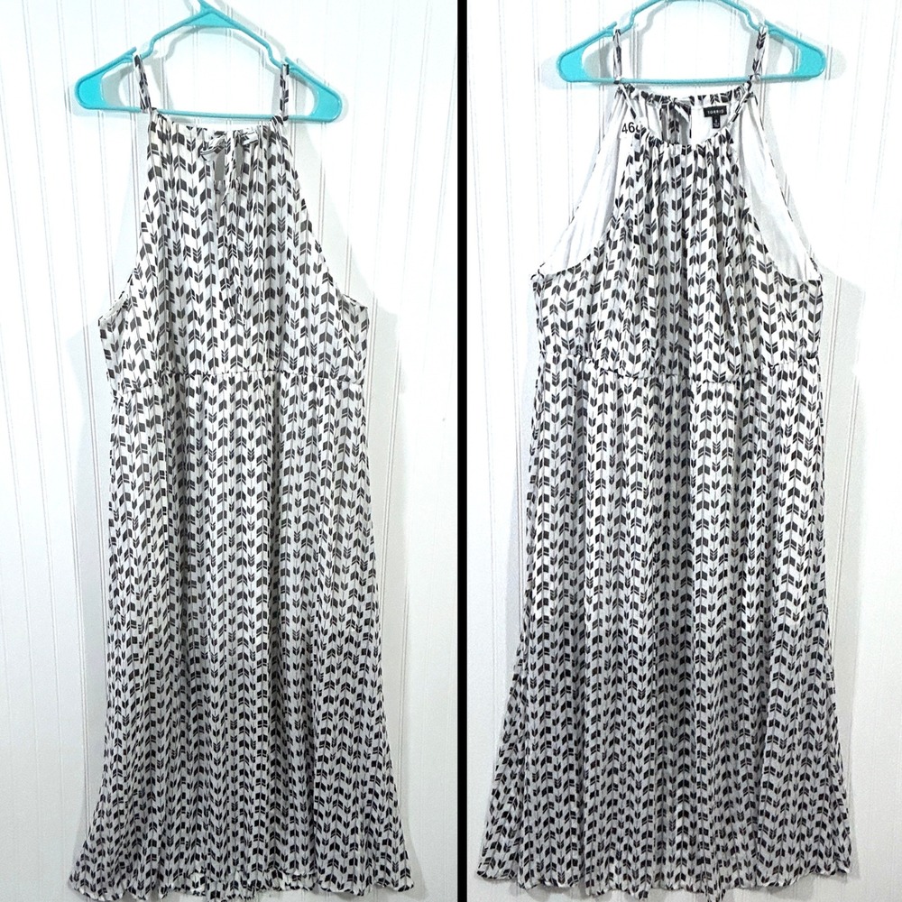 Torrid Midi Dress Lined Black White Patterned Womens 4X Pullover Tie Neck
